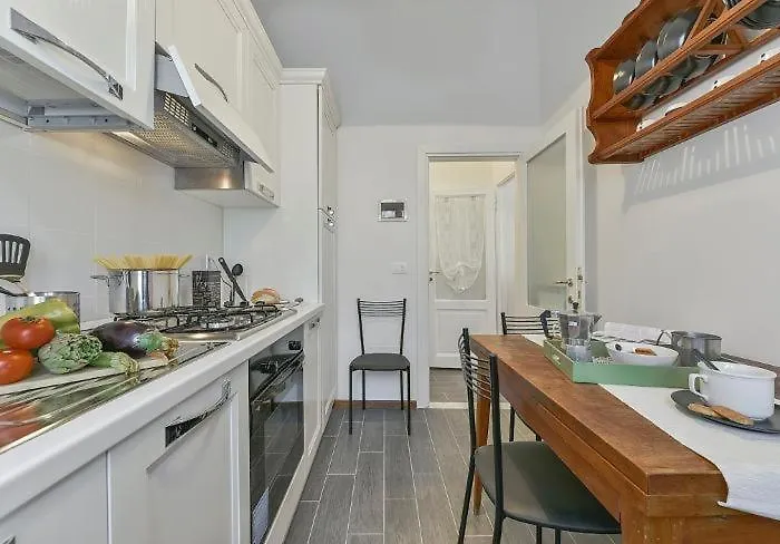 San Giuseppe Flat *