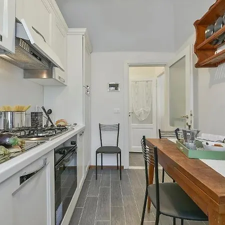 San Giuseppe Flat *